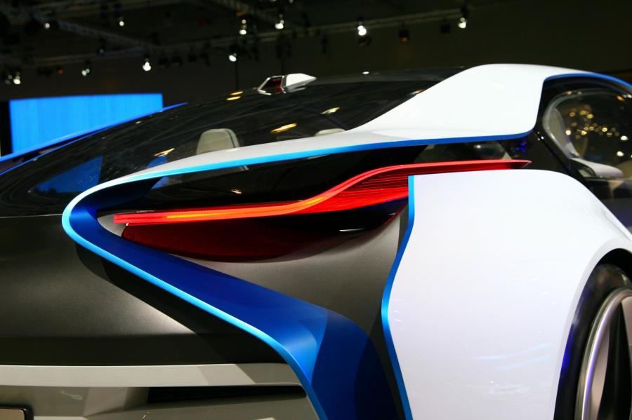  BMW Vision EfficientDynamics Concept 2009 года  (фото 68 из 206)